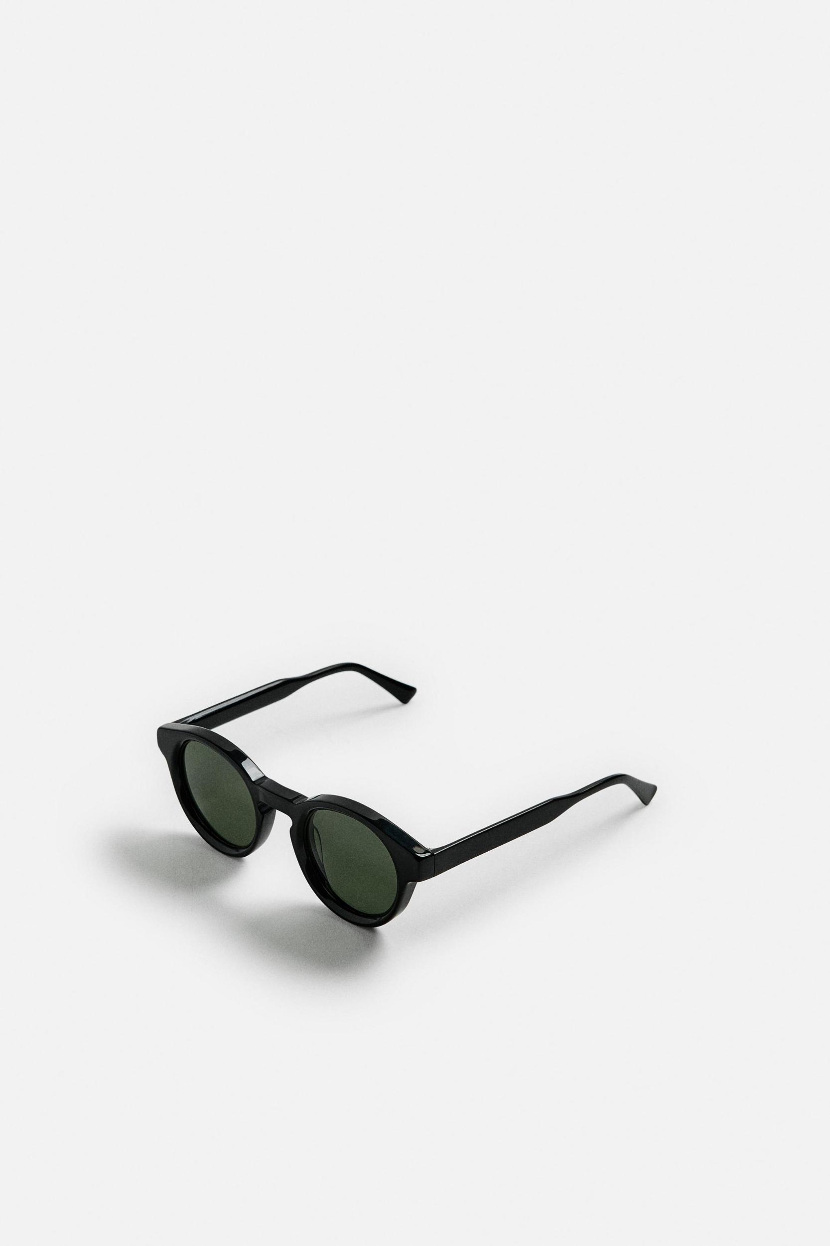 ROUND SUNGLASSES Product Image