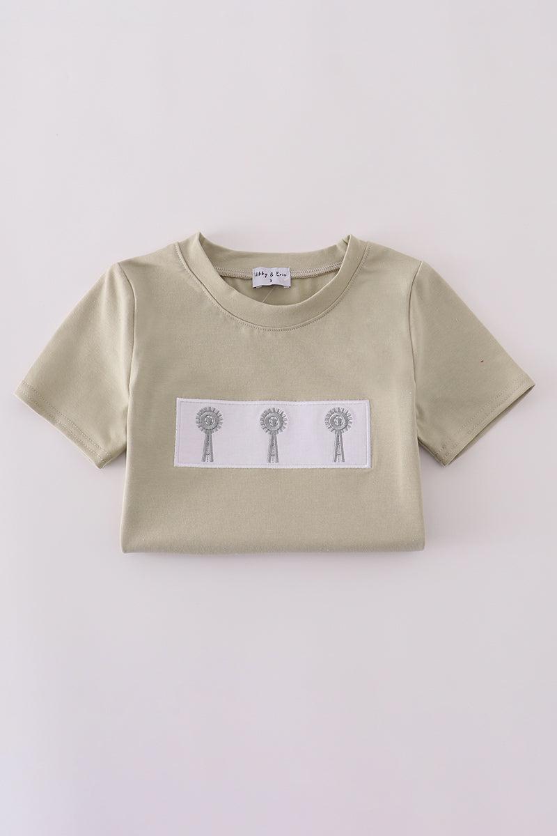 Camouflage print shorts Product Image