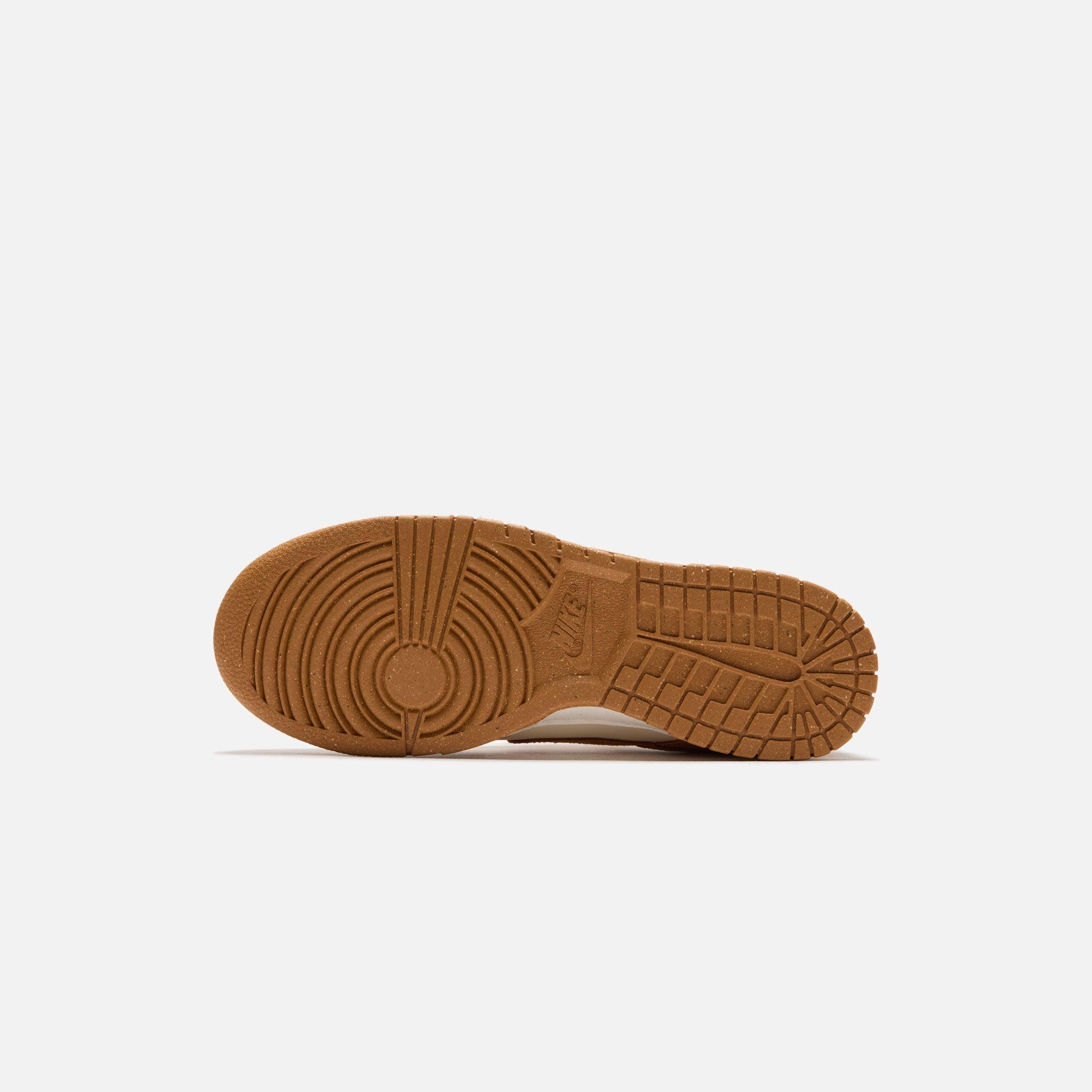 Nike WMNS Dunk Low - Coconut Milk / Flax / Sail Female Product Image