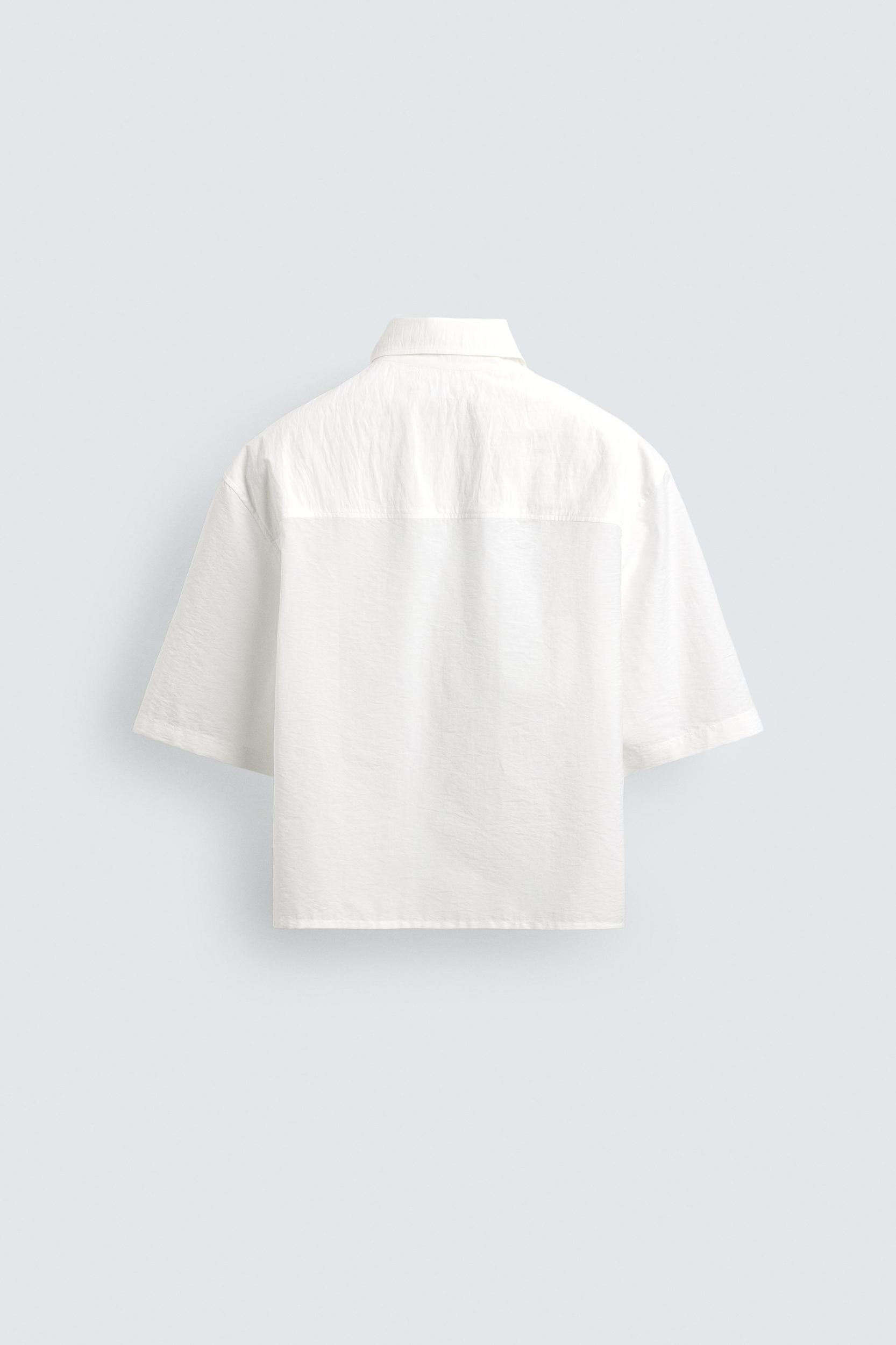 BOXY FIT POCKET SHIRT Product Image