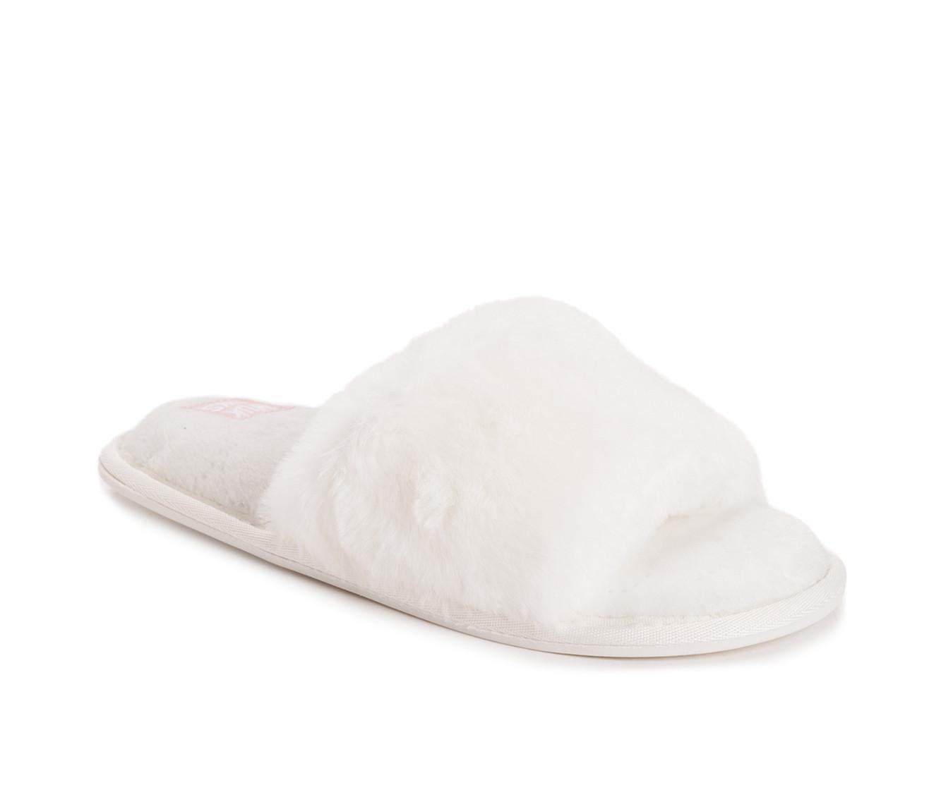 MUK LUKS Sariah Slippers Product Image