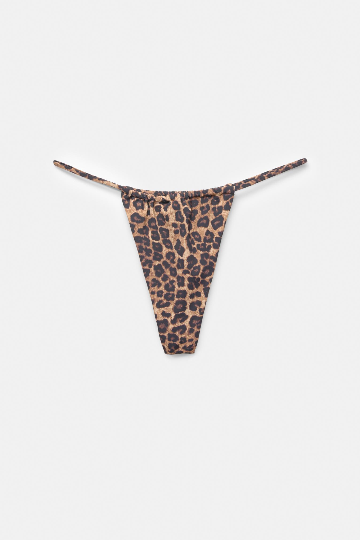 Leopard print gathered bikini bottoms Product Image