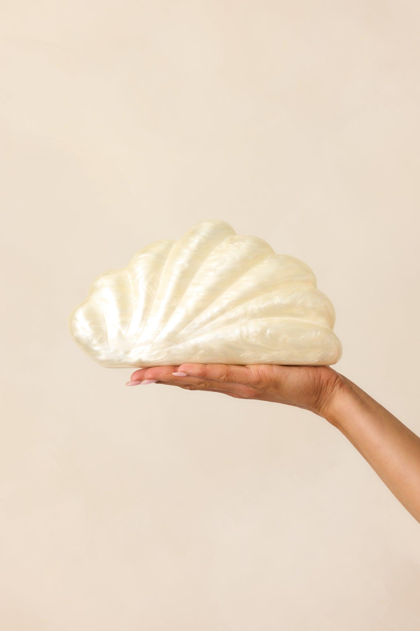 Pearl Tide Ivory Pearlescent Seashell Clutch Product Image