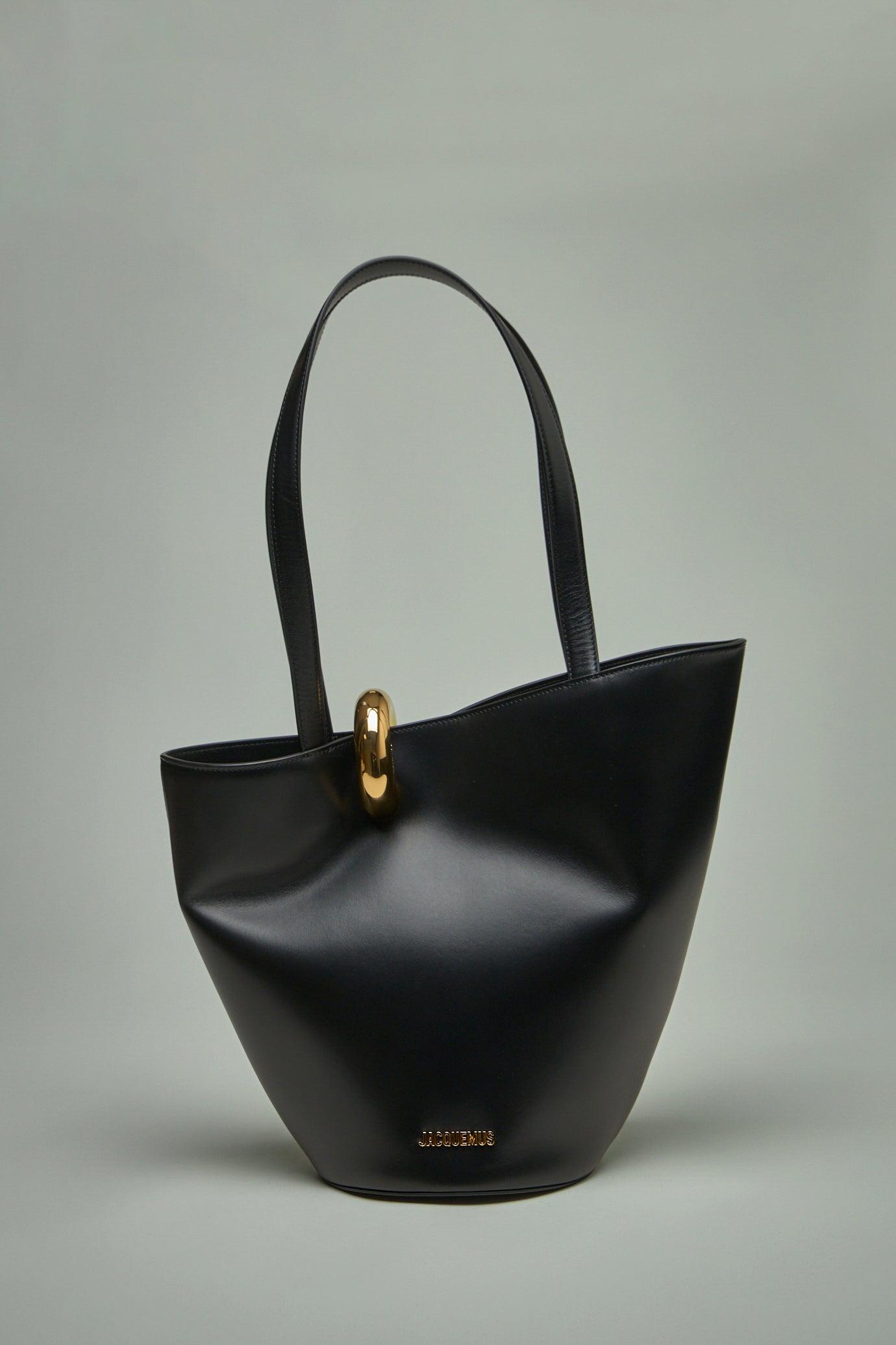 JACQUEMUS The Medium Bambola Asymmetric Leather Bucket Bag In Black 990 Product Image