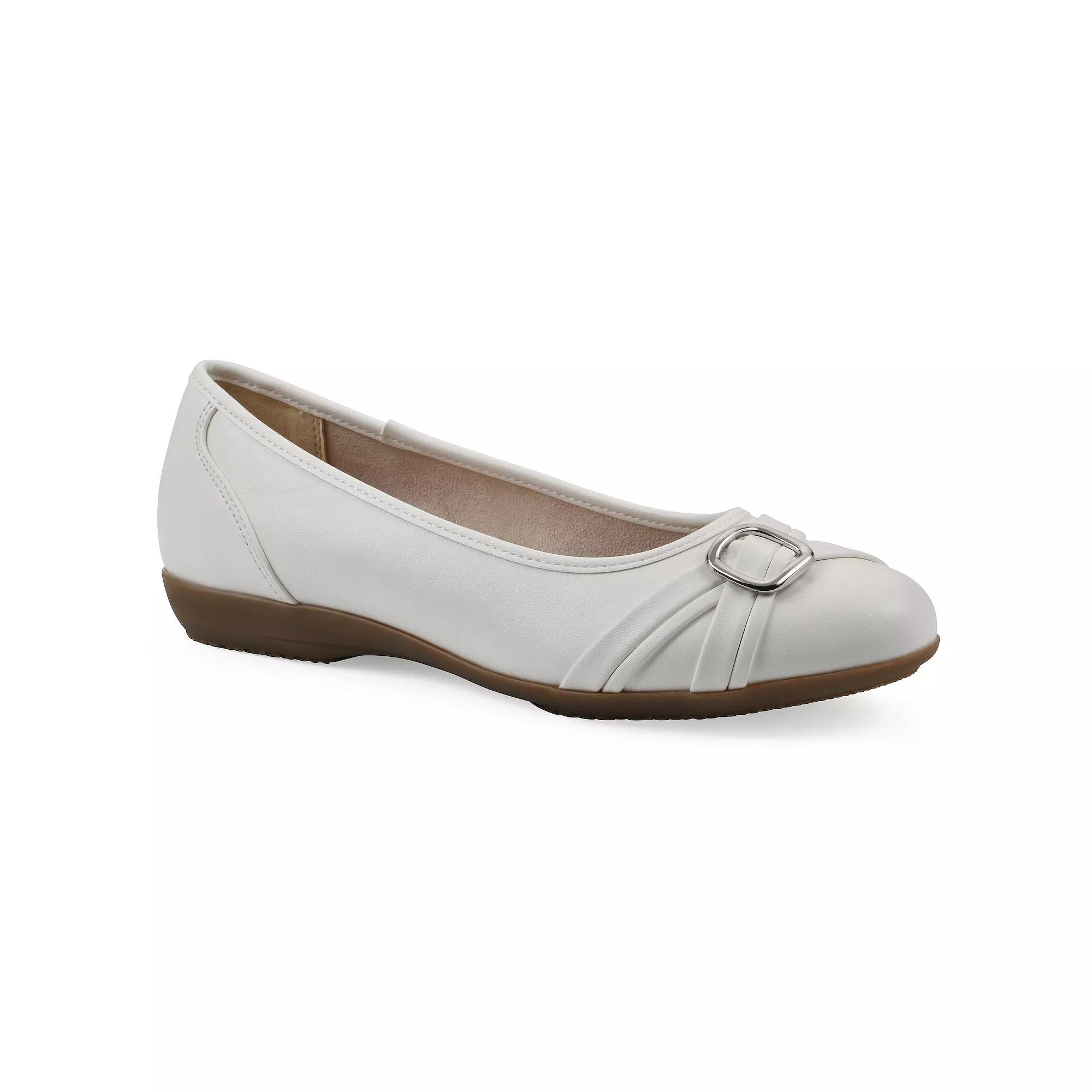 Cliffs by White Mountain Calming Women's Ballet Flats, Size: 9 Wide, White Smo Product Image