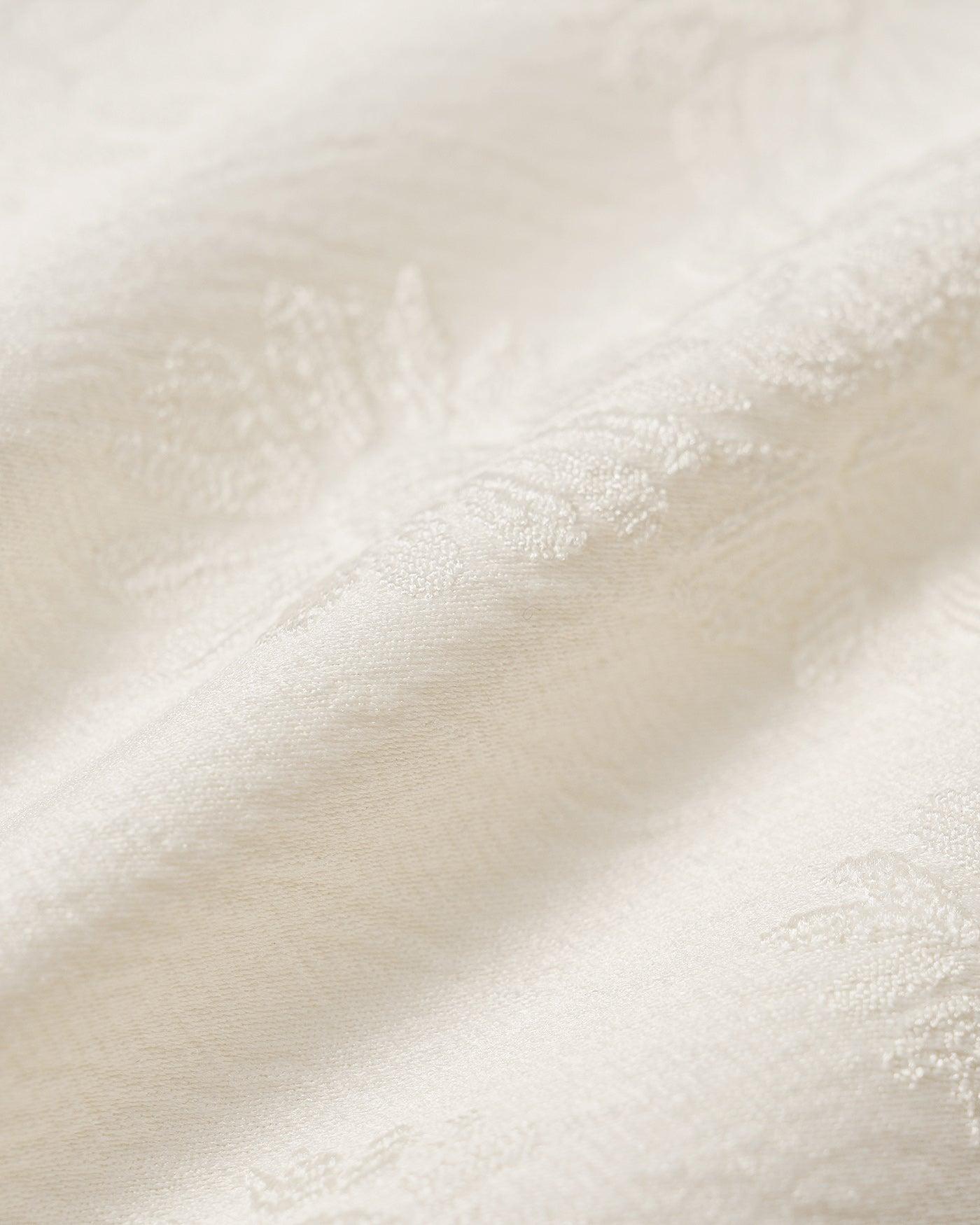 Apricot Jacquard Pockets Shorts Product Image