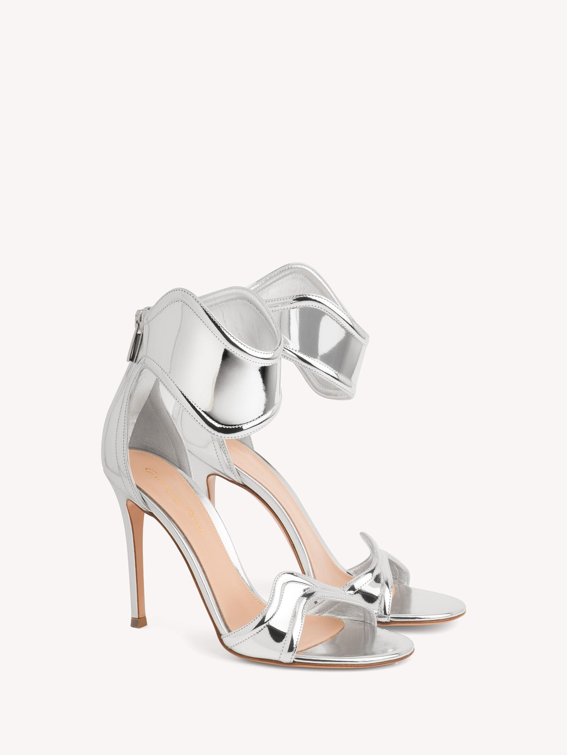 LUCREZIA Gianvito Rossi Product Image