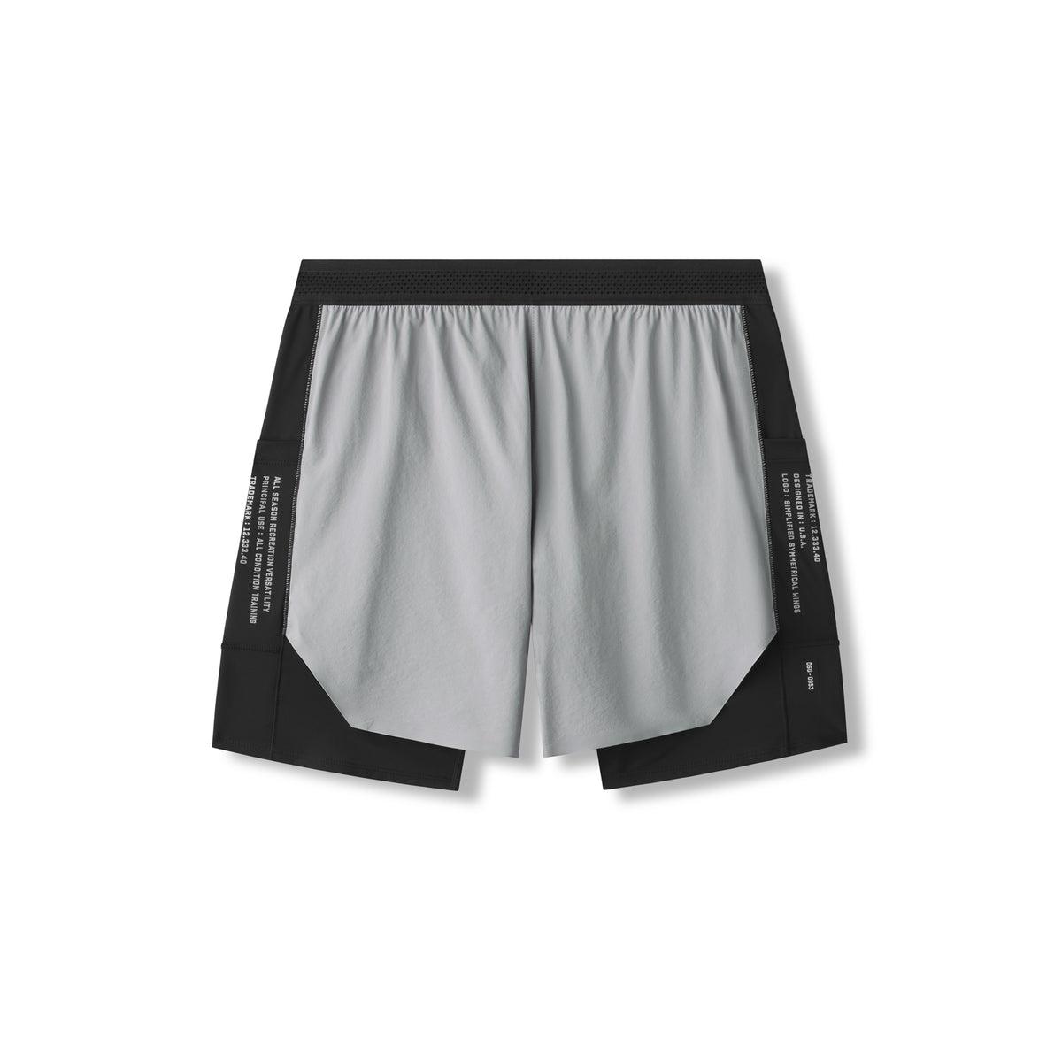 0953. Aerotex™ Hybrid Liner Short - Slate Grey/Black Male Product Image