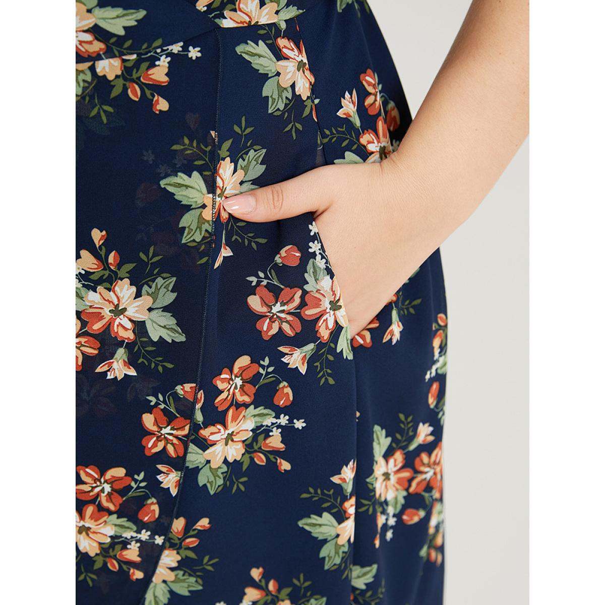 Plus Size Floral Print Mesh Pocket Wrap Hem Dress DarkBlue Women Elegant Lined V-neck Short sleeve Curvy Midi Dress BloomChic 14-16/1X Product Image