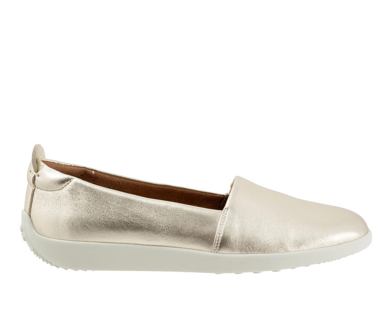 Women's Softwalk Deva Flats Product Image