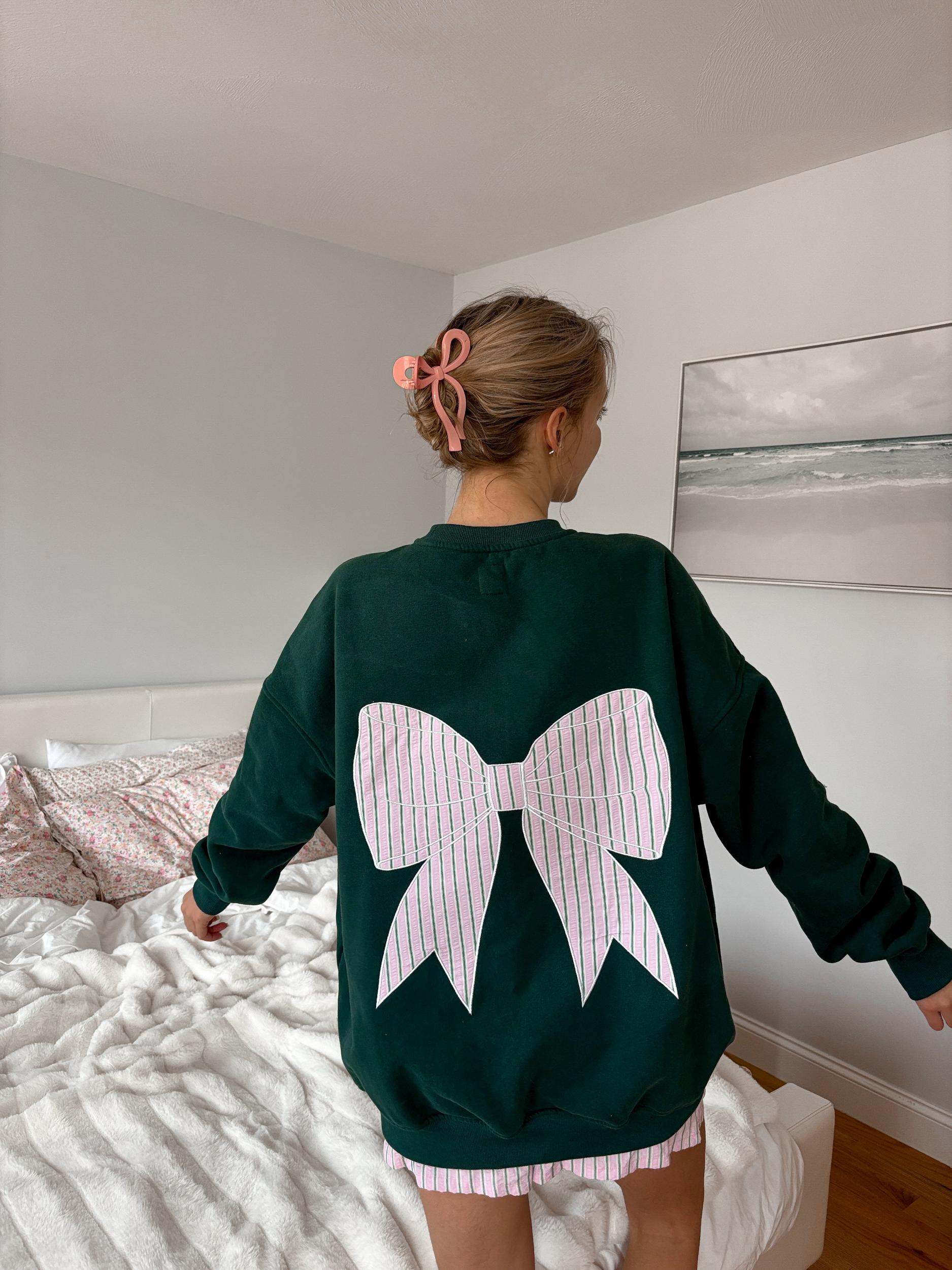 Winter Green Striped Bow Embroider Sweatshirt Product Image
