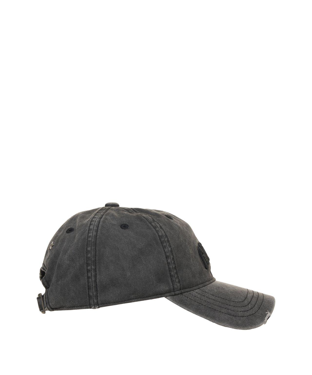 Baseball Cap with logo embroidery Product Image