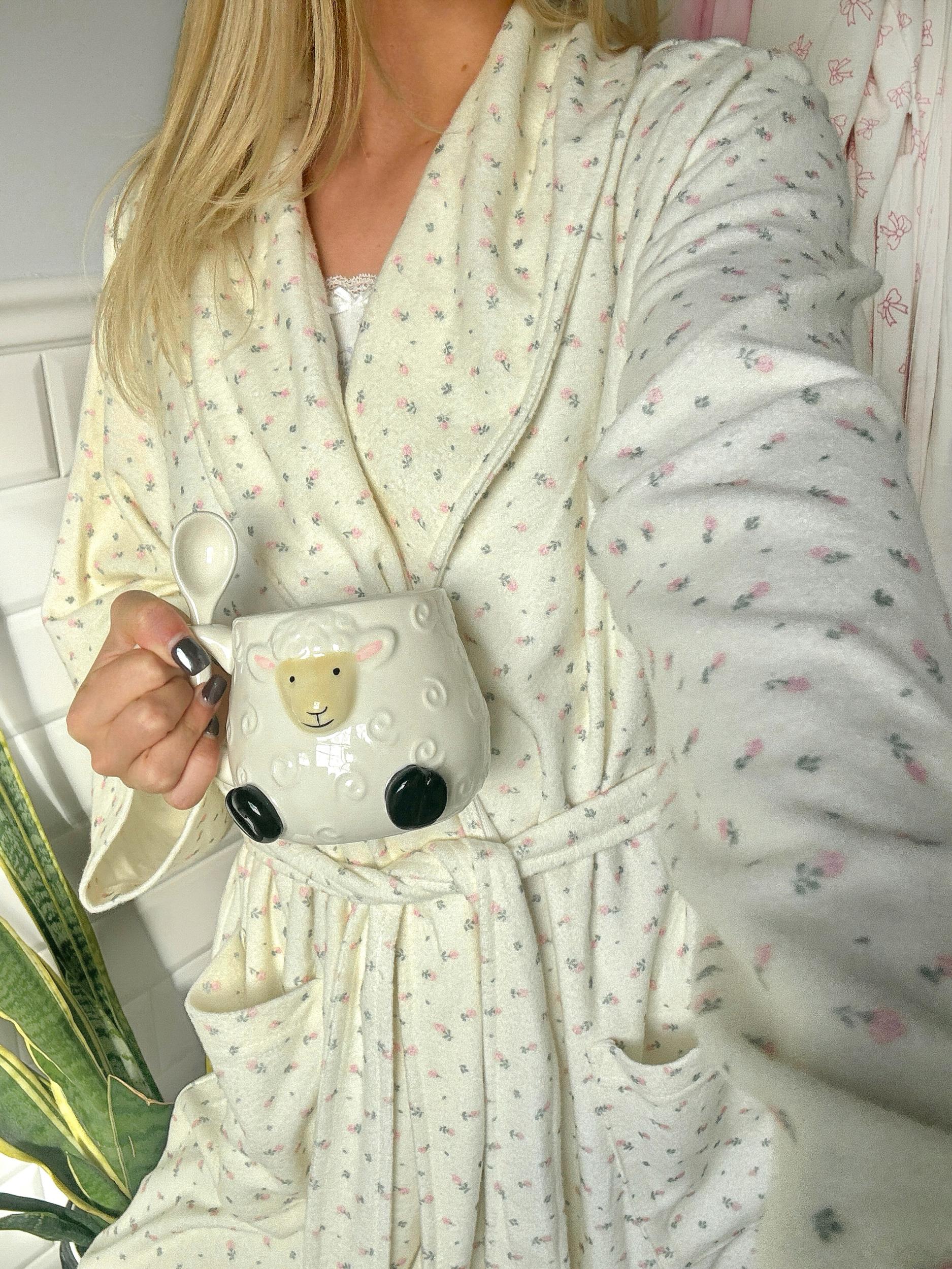 Pink Roses Dream Hotel Robe Product Image