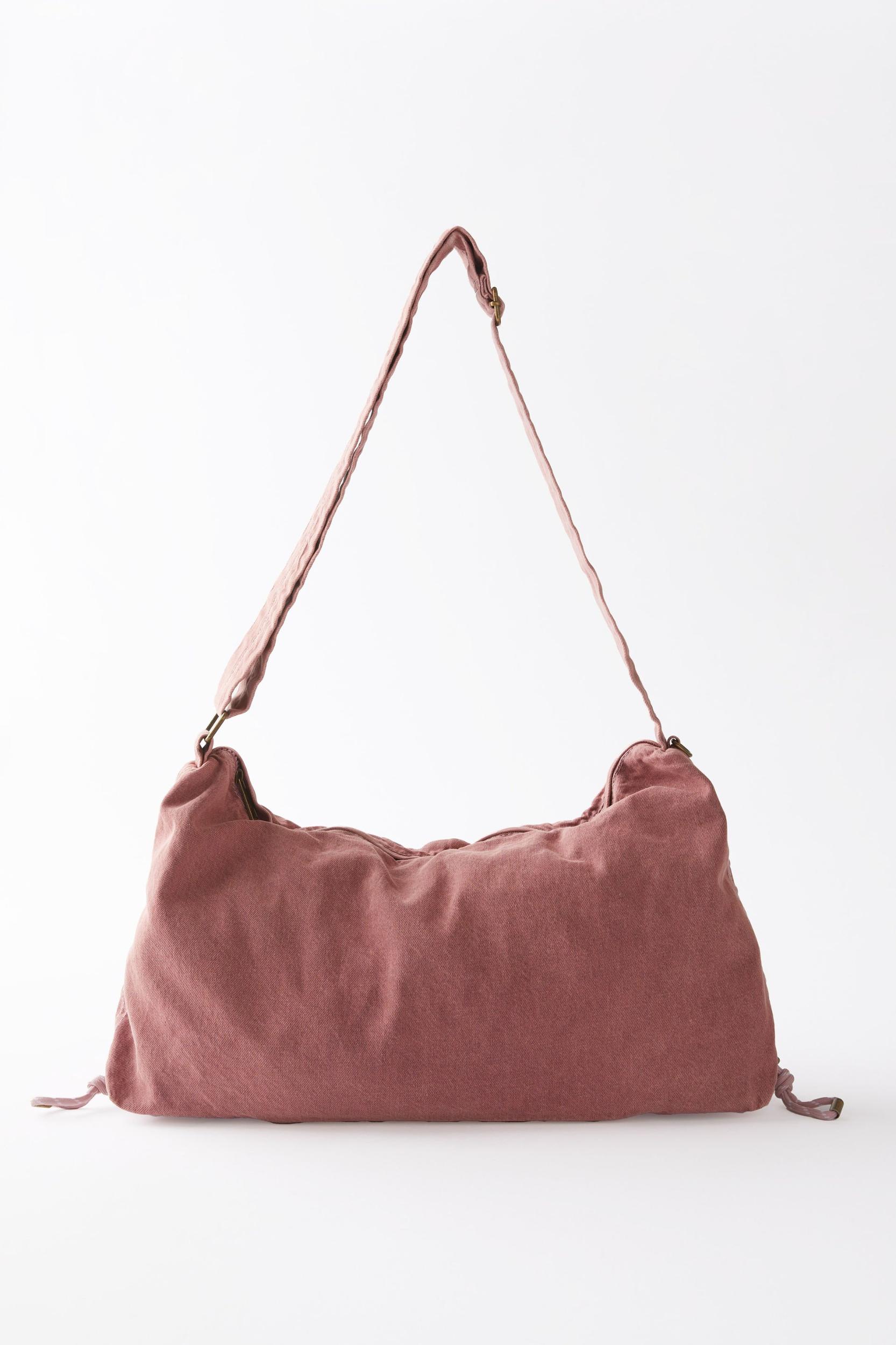 Maddie Crossbody Bag Product Image
