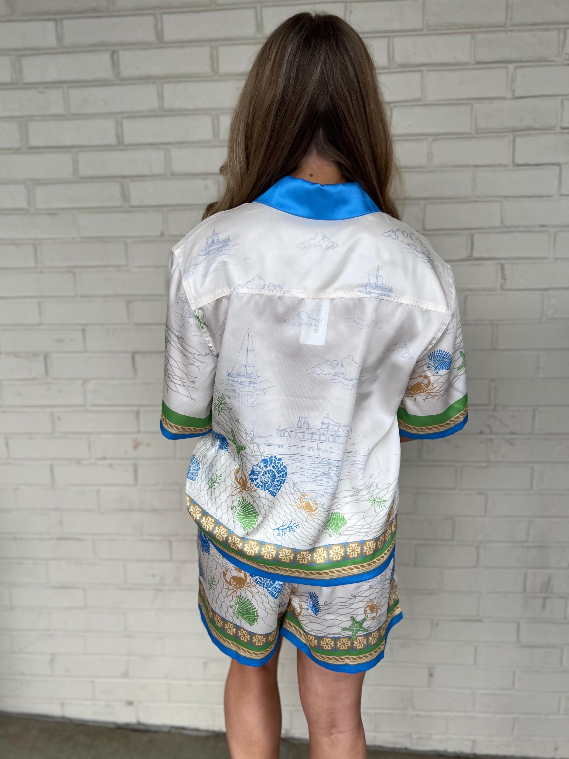 Sandi Coastal Print Shorts Product Image