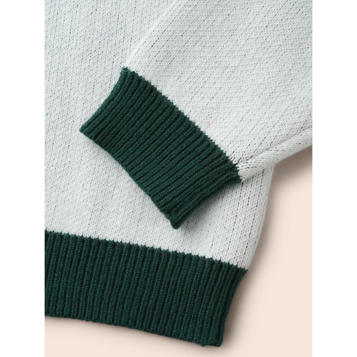 Plus Size Supersoft Essentials Frosty Deer Pattern Contrast Color Pullover Emerald Women Casual Loose Long Sleeve Round Neck Everyday Pullovers BloomChic 18-20/2X Product Image