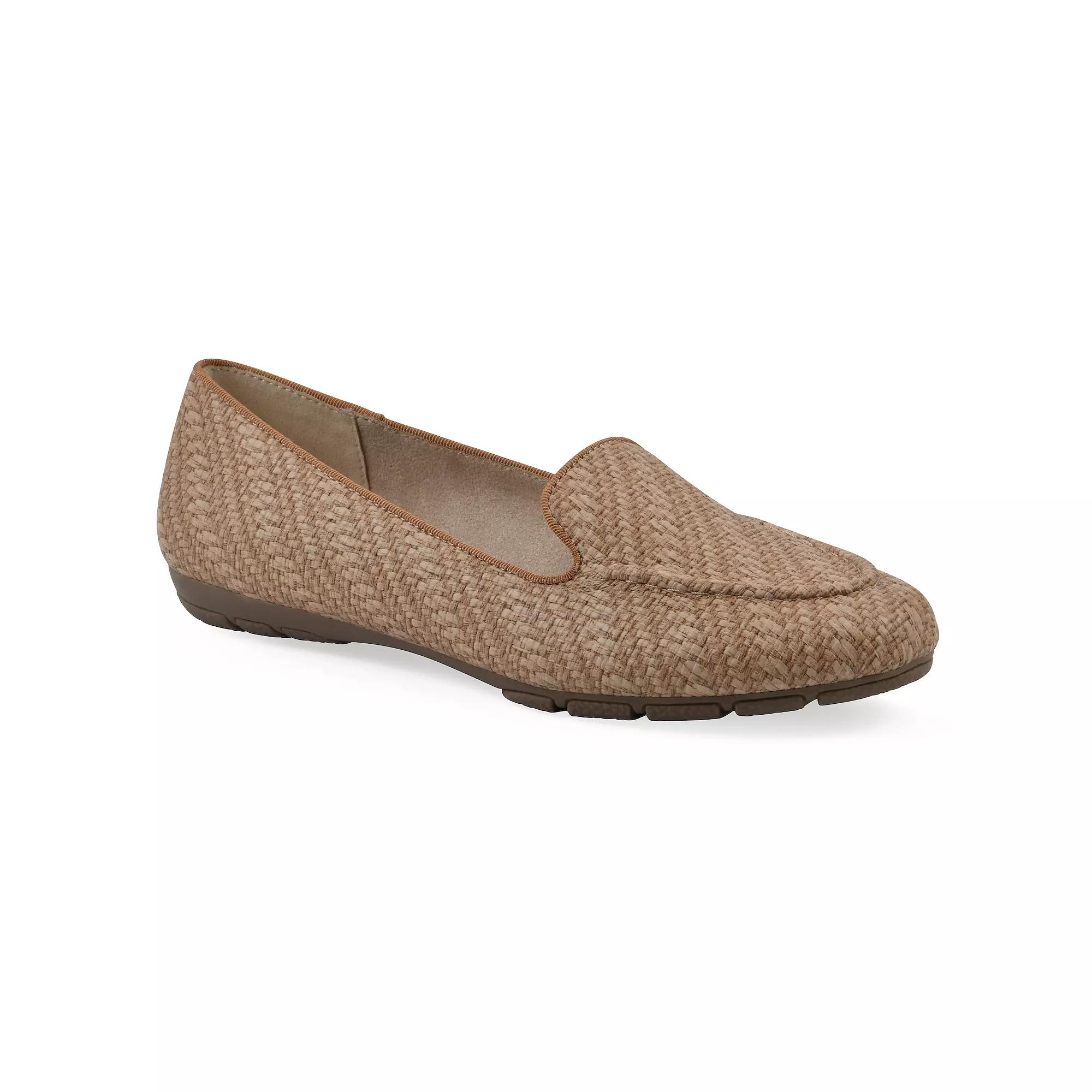 Cliffs by White Mountain Gutsy Women's Moc-Loafers,  Product Image