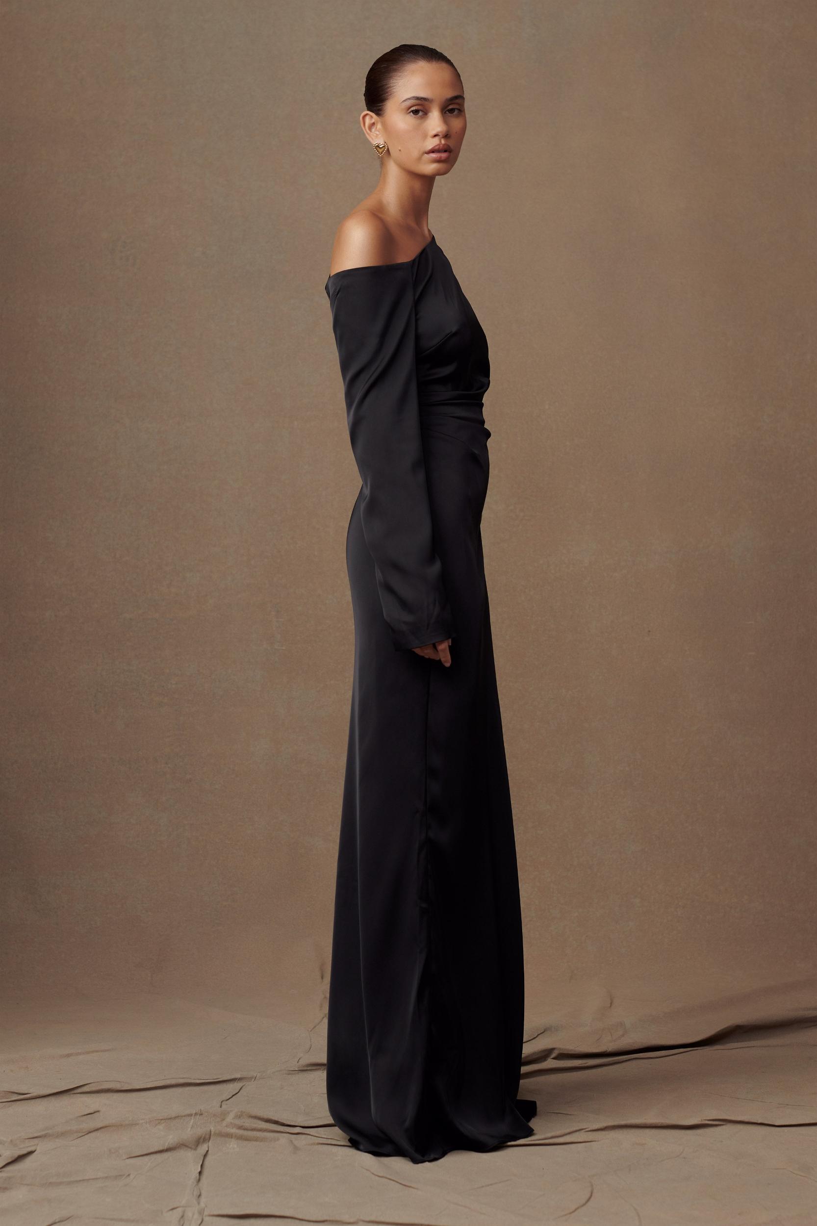 Avery Long Sleeve Maxi Dress - Black Product Image
