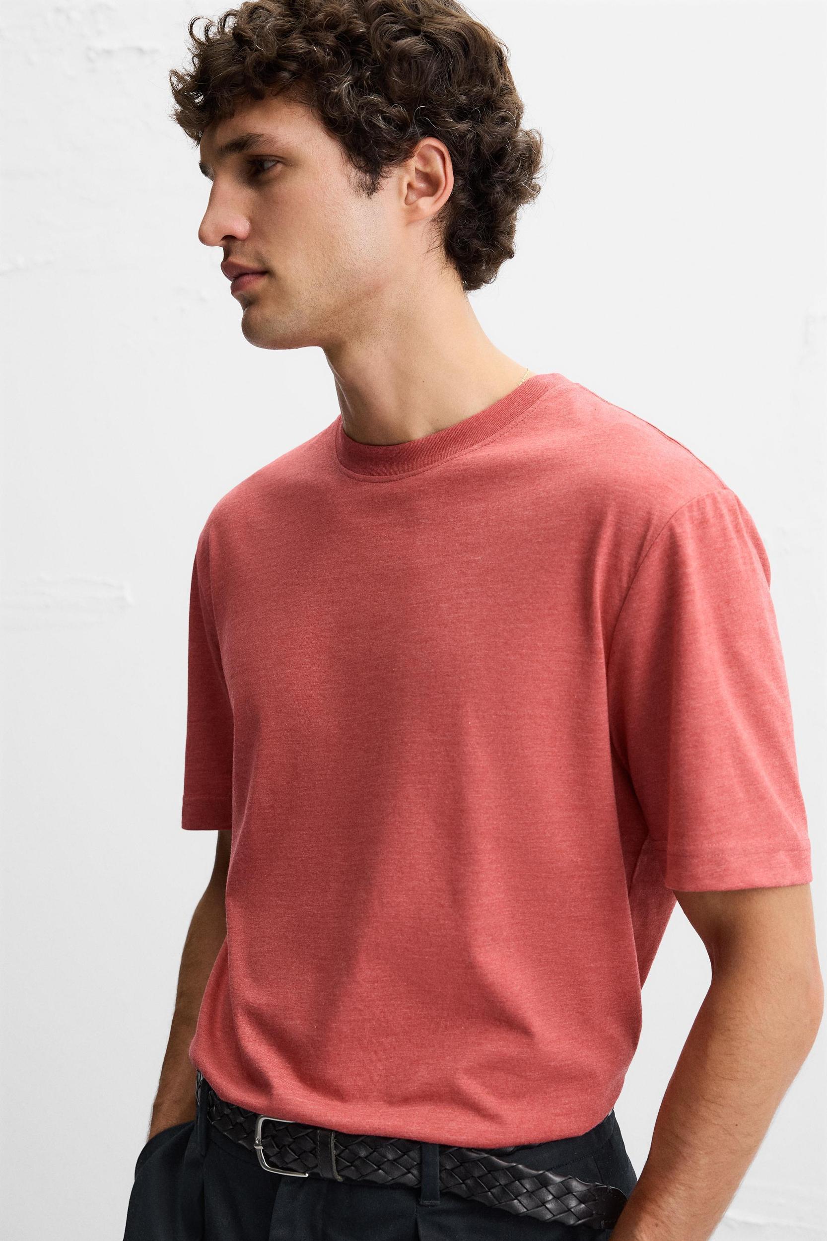 WASHED T-SHIRT WITH SLITS Product Image