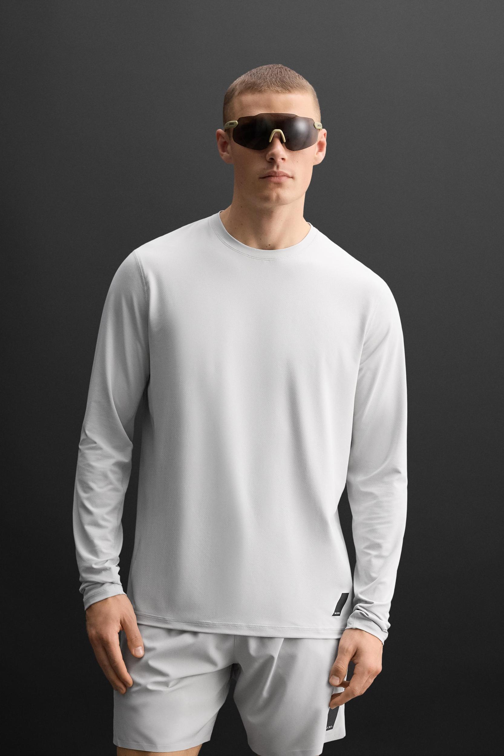 LONG SLEEVE TRAINING T-SHIRT Product Image