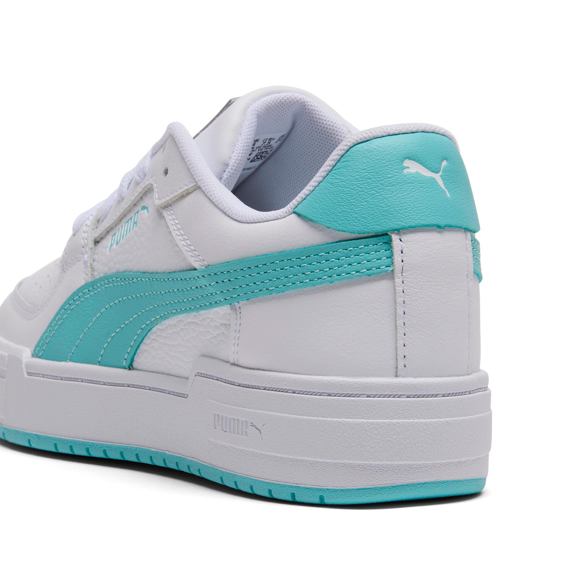 CA Pro Classic II Sneakers Women Product Image