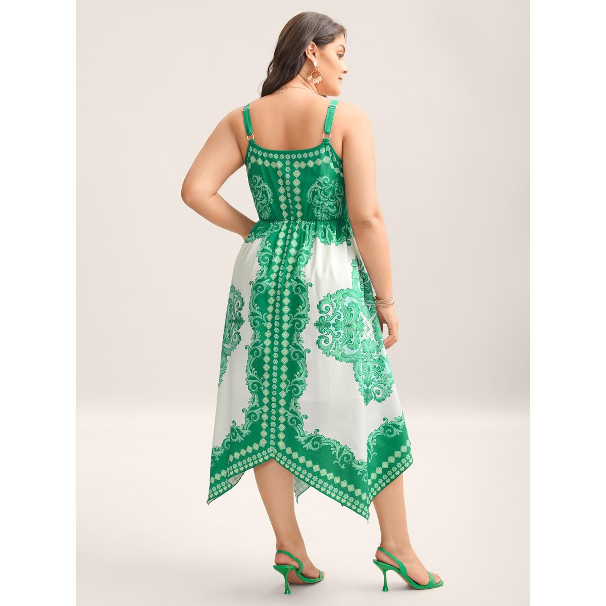 Plus Size Floral Print High-Low Hem Midi Dress Emerald Women Heart neckline Sleeveless Curvy BloomChic 28/5X Product Image