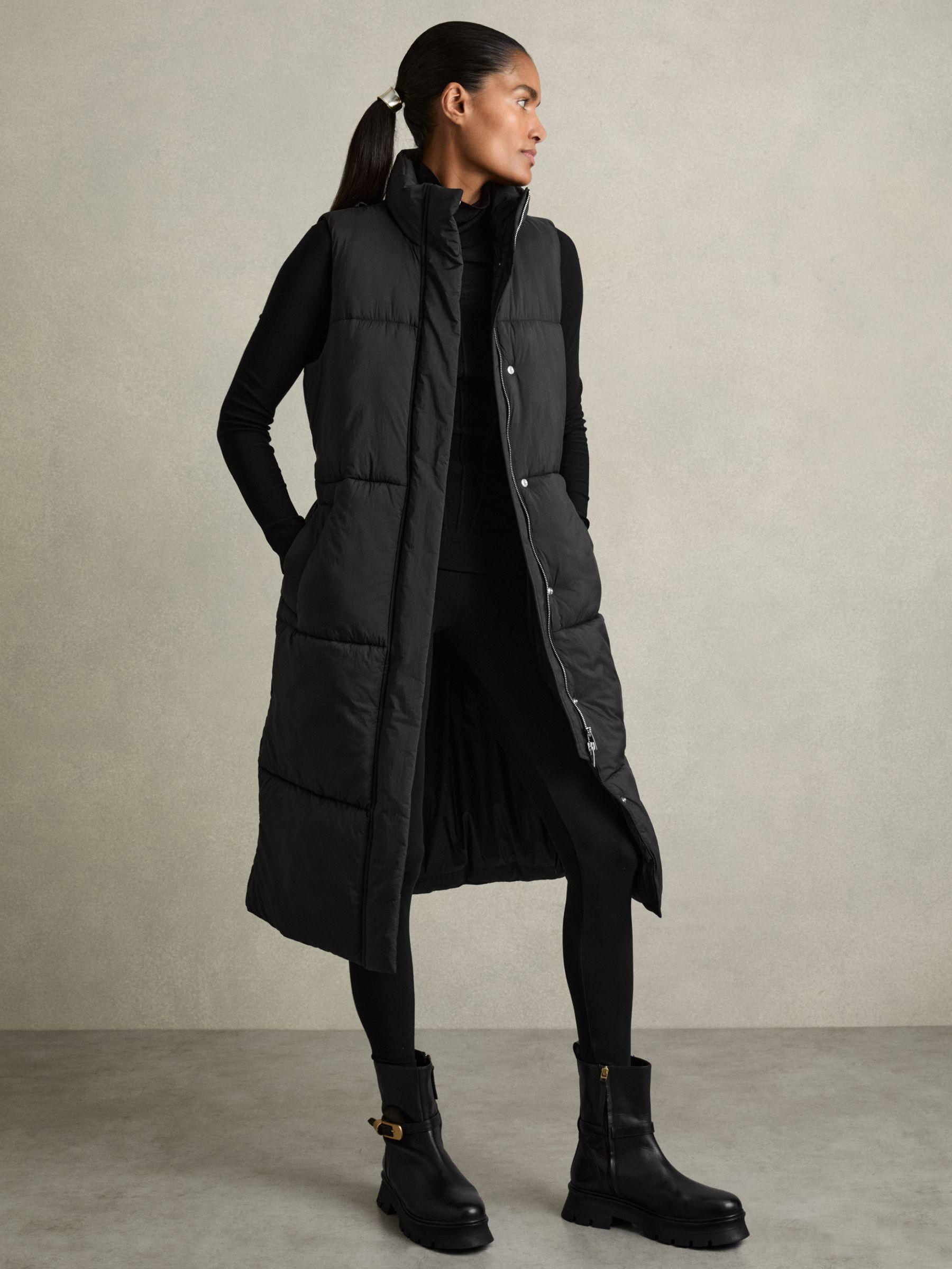 Hybrid Puffer Coat in Black Product Image