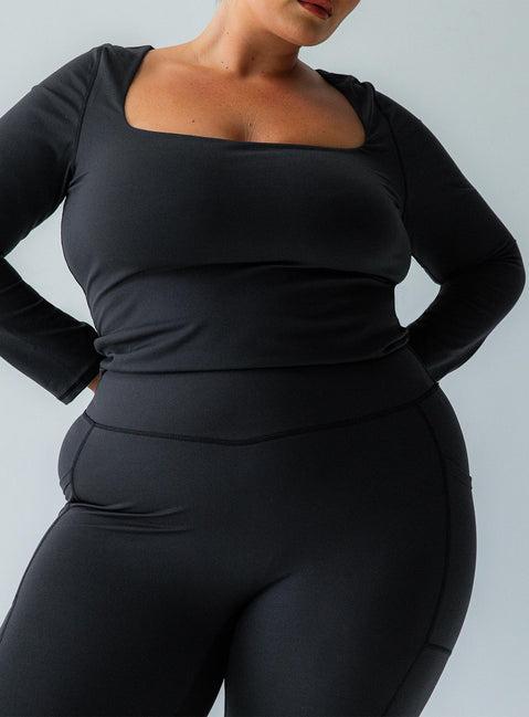 Thriving Activewear Top Black Curve Product Image