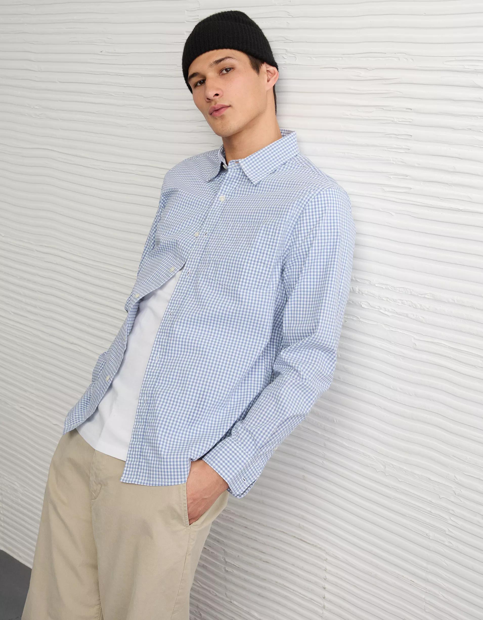 AE Everyday Oxford Button-Up Shirt Product Image