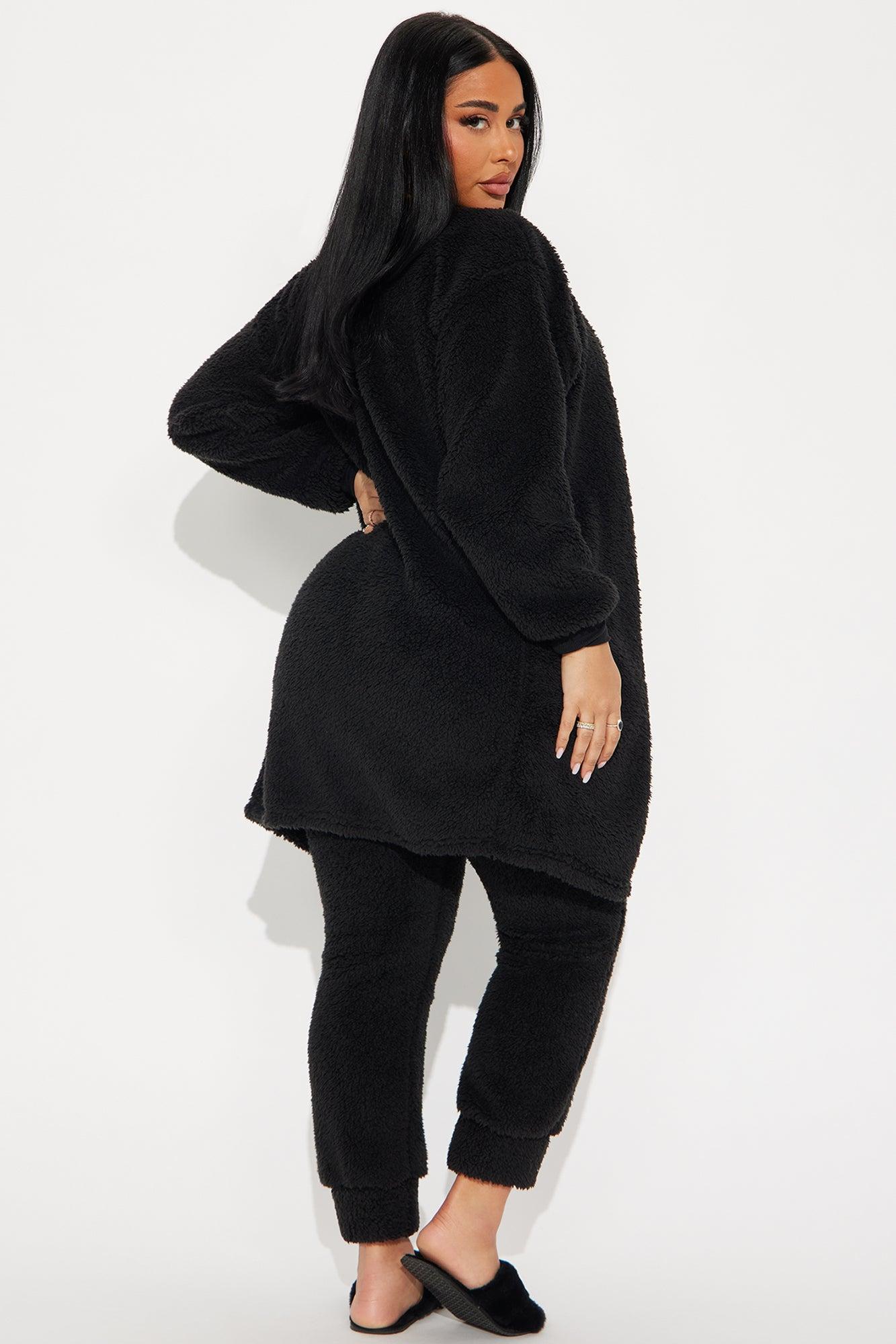 Cloud Kissed Sherpa PJ Robe Set - Black Product Image