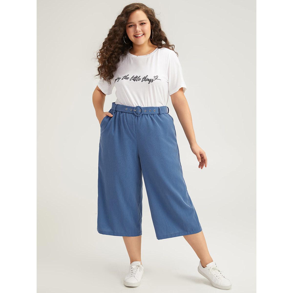 Plus Size Plain Belted Buckle Detail Cropped Pants Women DarkBlue Casual Straight Leg High Rise Dailywear Pants BloomChic 12/L Product Image
