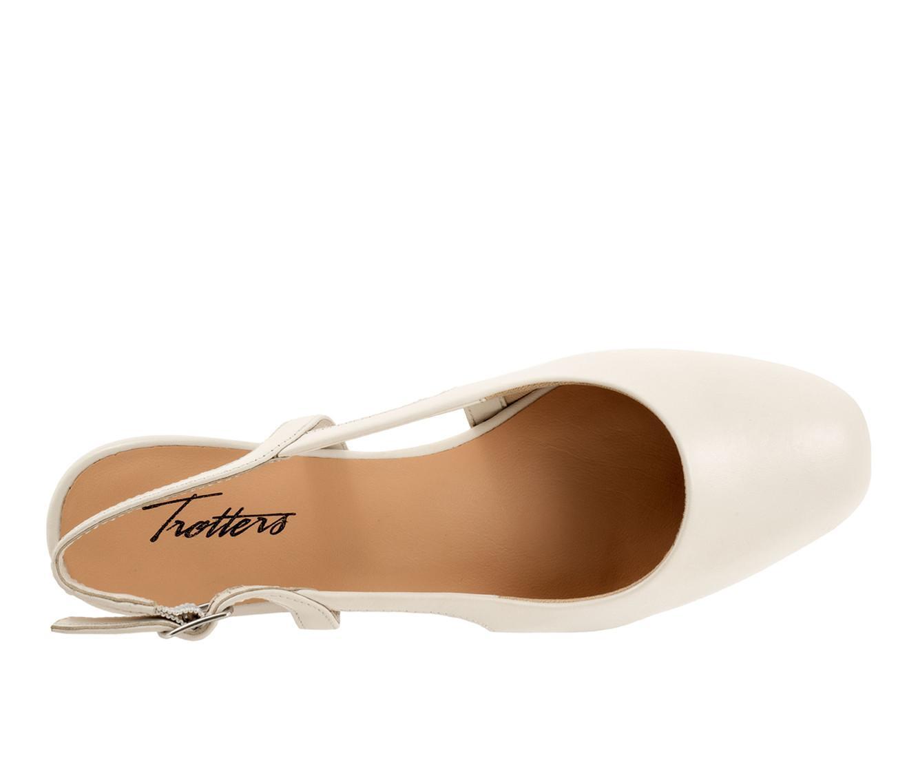 Women's Trotters Dottie Pumps Product Image