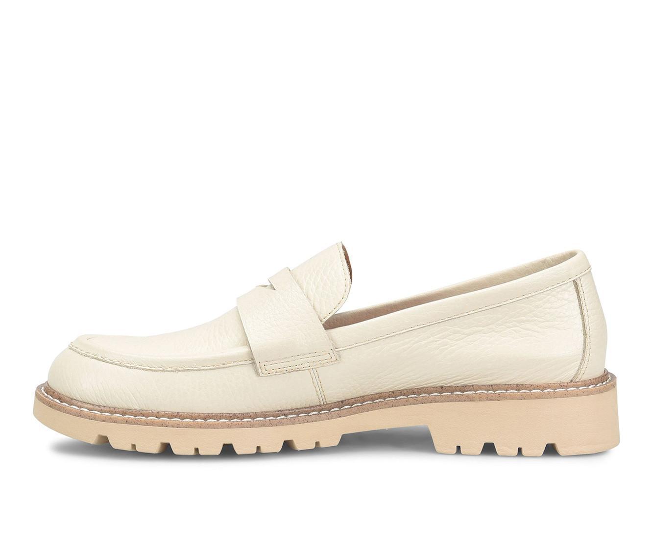 Women's Comfortiva Lakota Loafers Product Image