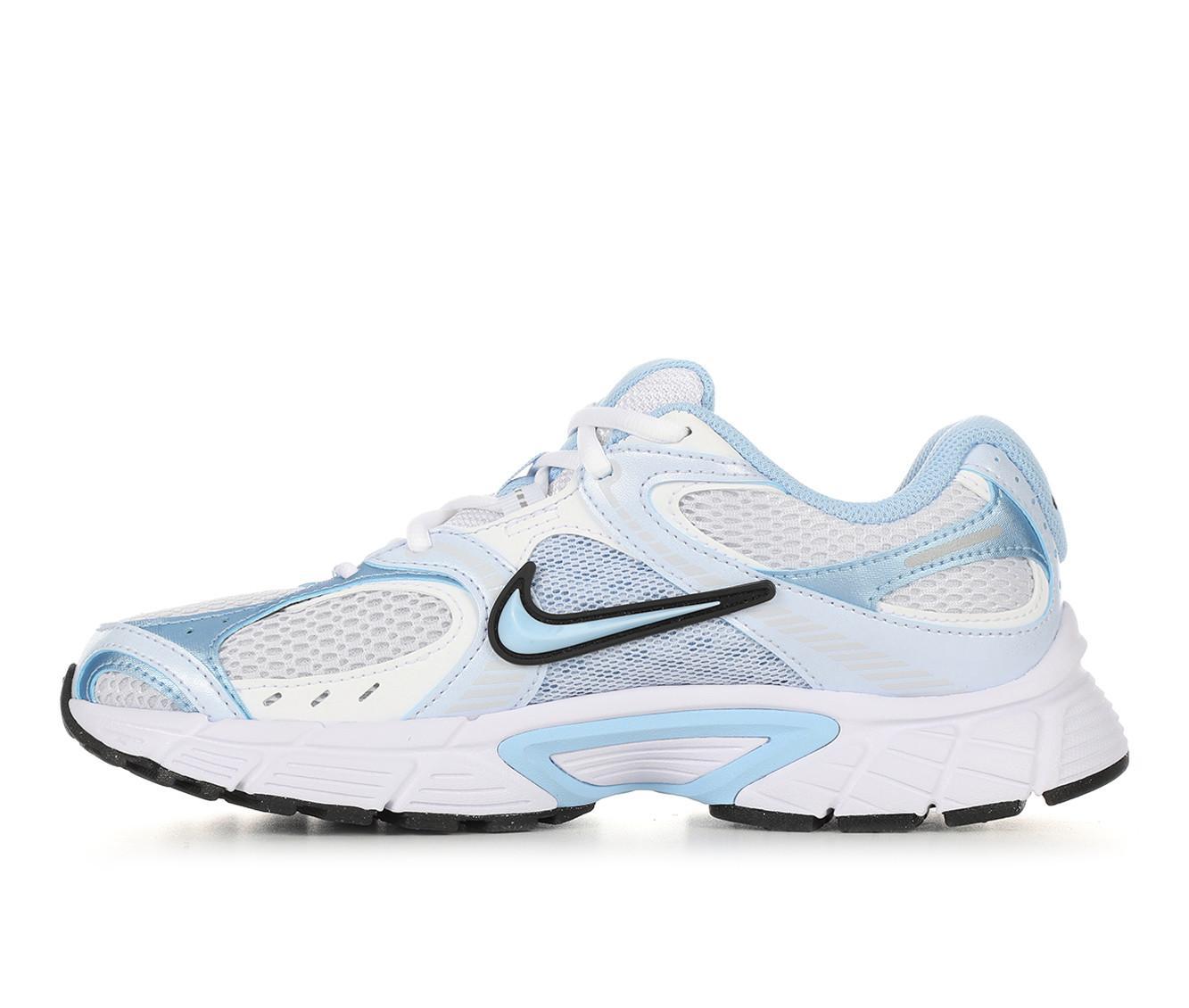 Women's Nike V5 RNR Sneakers Product Image