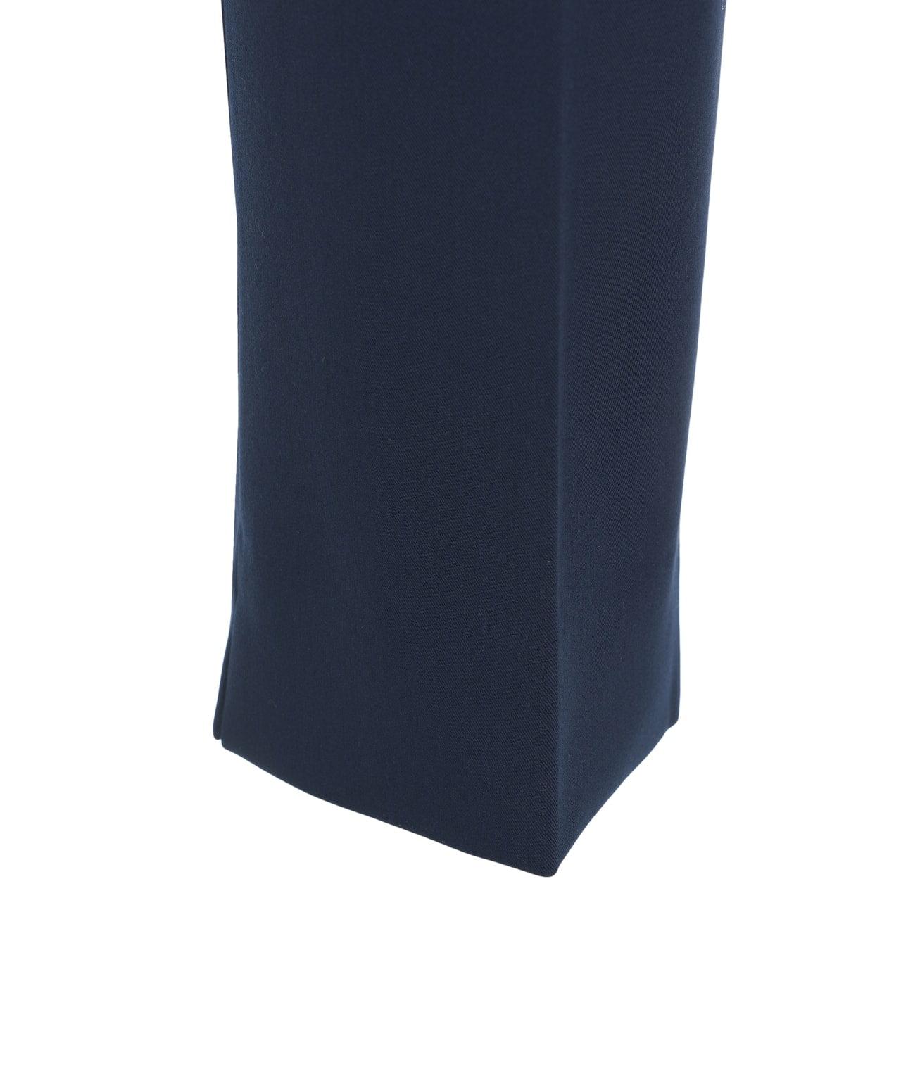 Capri pants Product Image