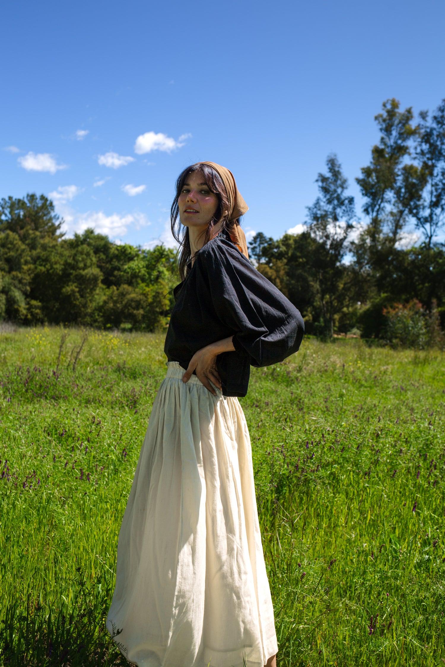 Off White Cotton Pleated Skirt Product Image