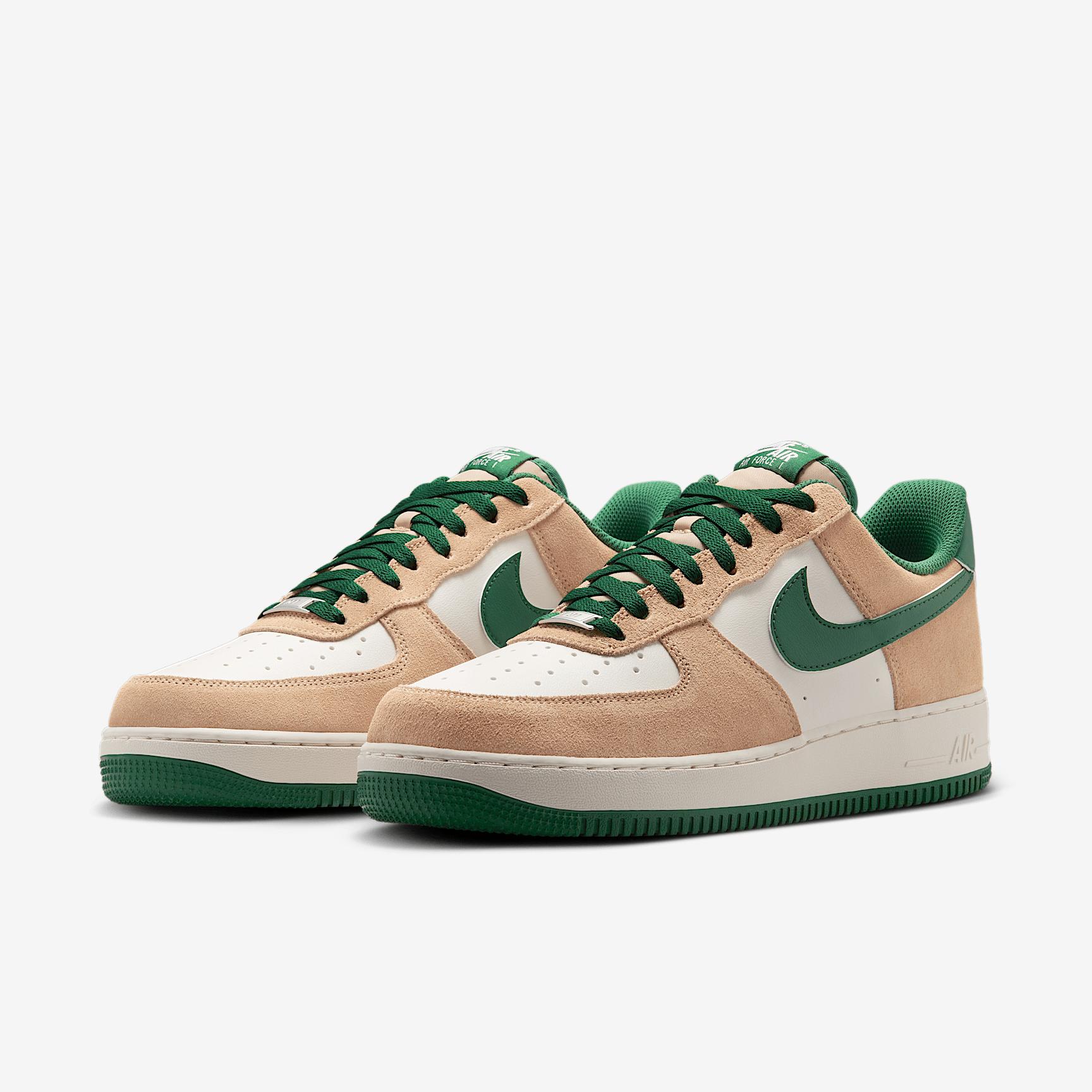 Nike Men's Air Force 1 '07 LV8 Shoes Product Image
