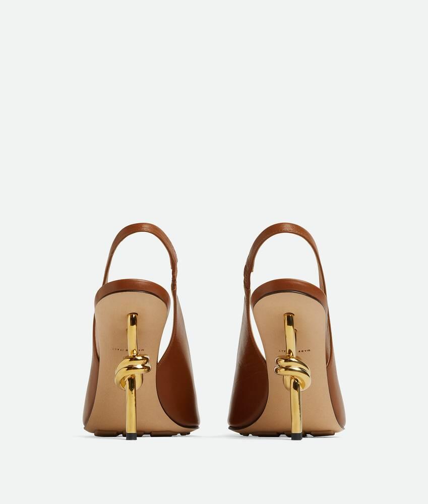 Women's Knot Sandal in New cognac Product Image