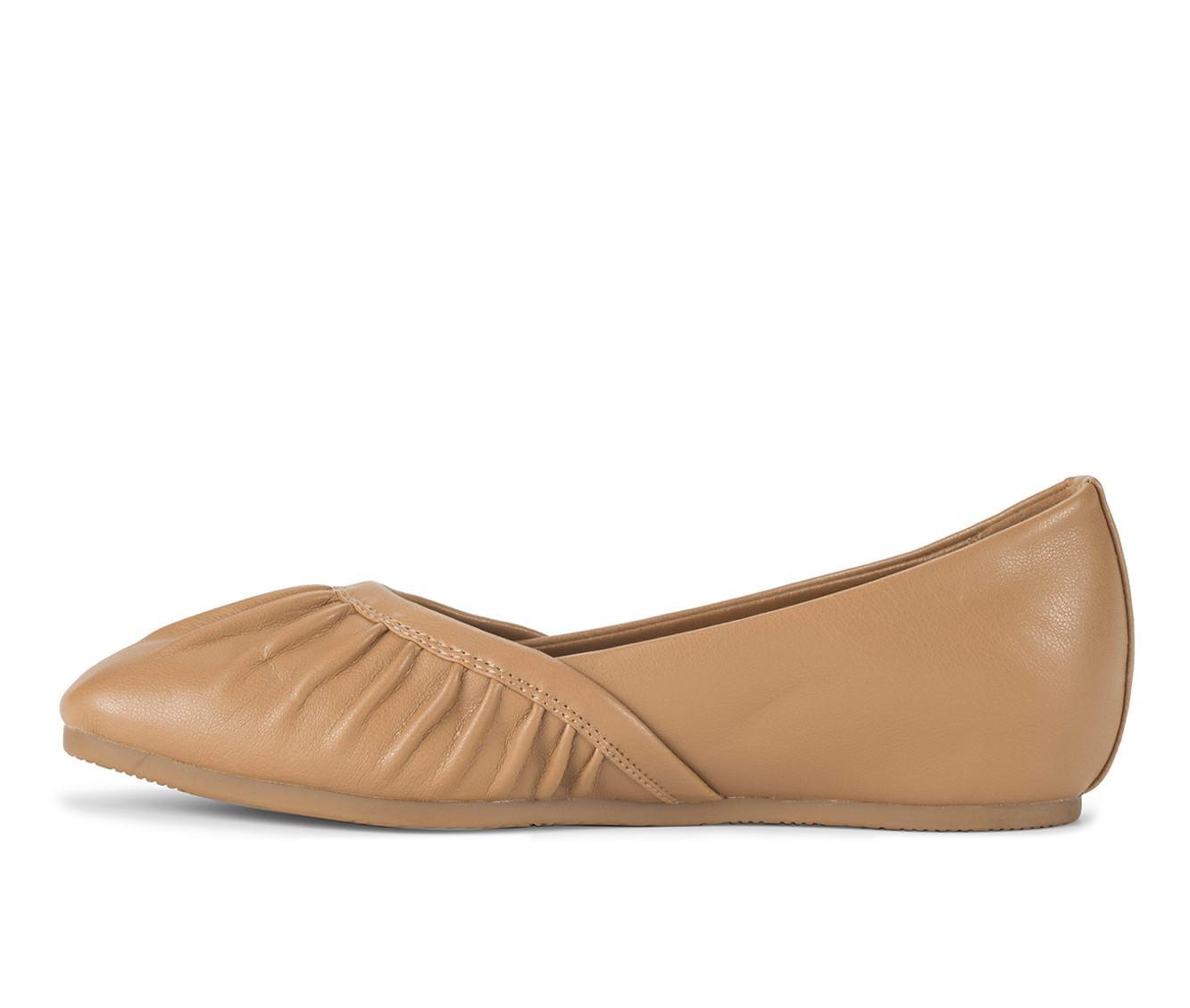 Women's Baretraps Charlie flat Flats Product Image