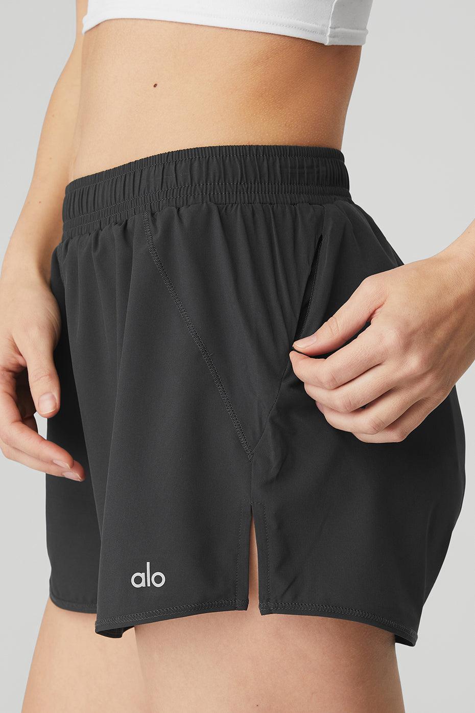 Stride Short - Anthracite Product Image