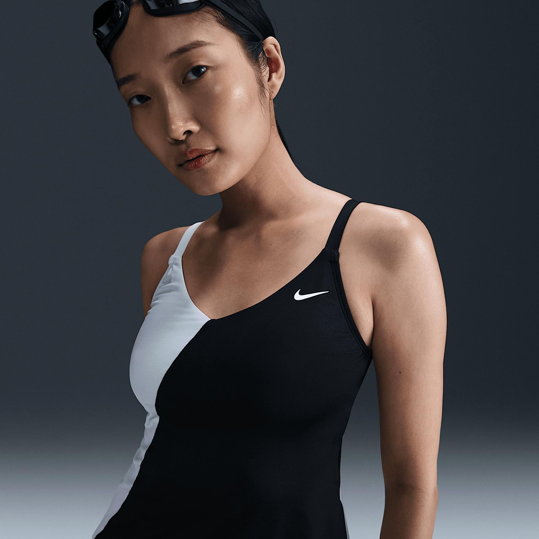 Nike Womens Swim V-Neck Tank Topini | NESSF295-614 Product Image