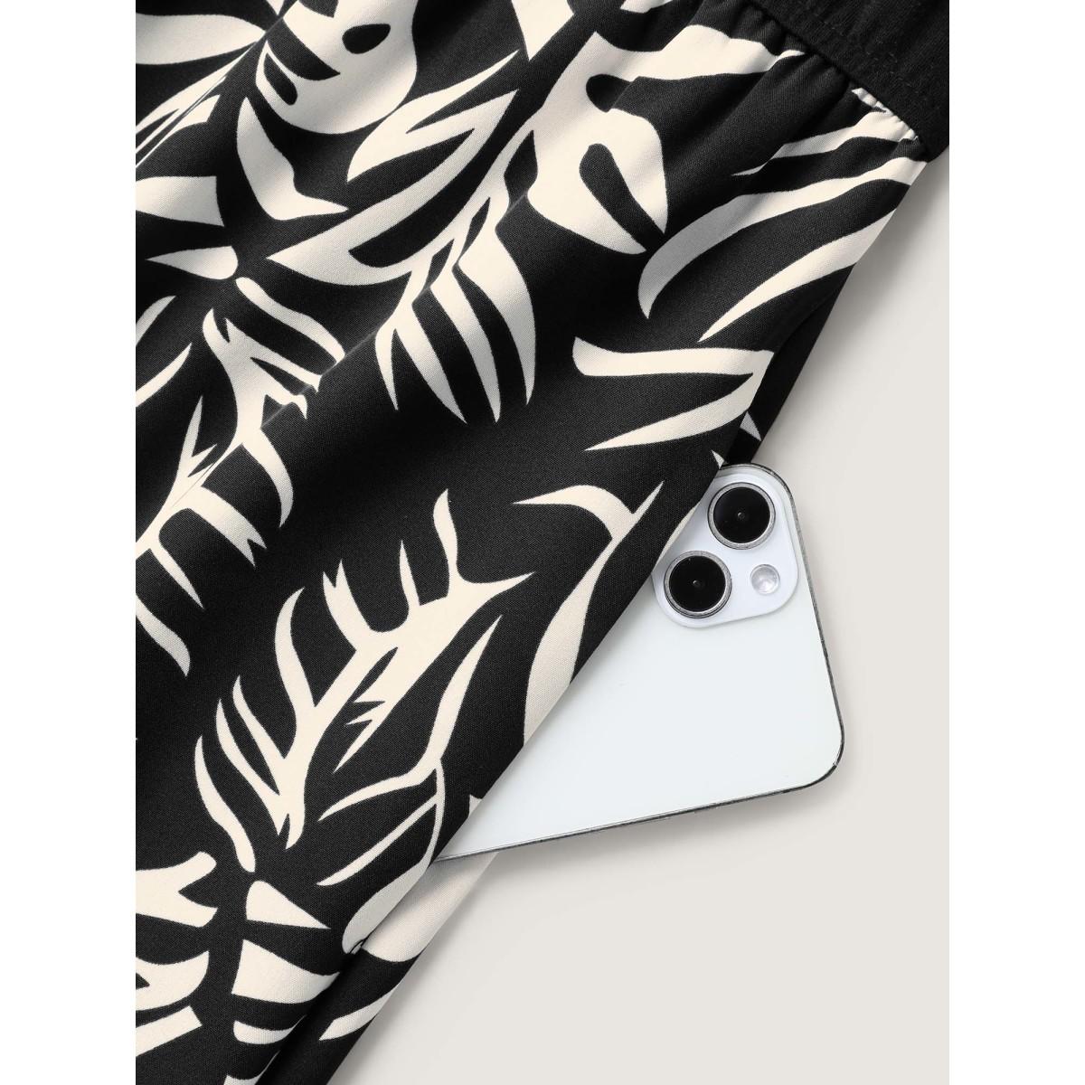 Plus Size Black Leafy Print Halter Neck Sleeveless Jumpsuit Women Sleeveless Round Neck Vacation Loose Jumpsuits BloomChic 18-20/2X Product Image