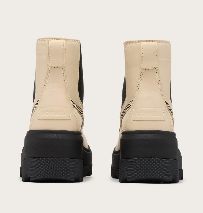 JOAN FRWD™ Women's Chelsea Boot Product Image