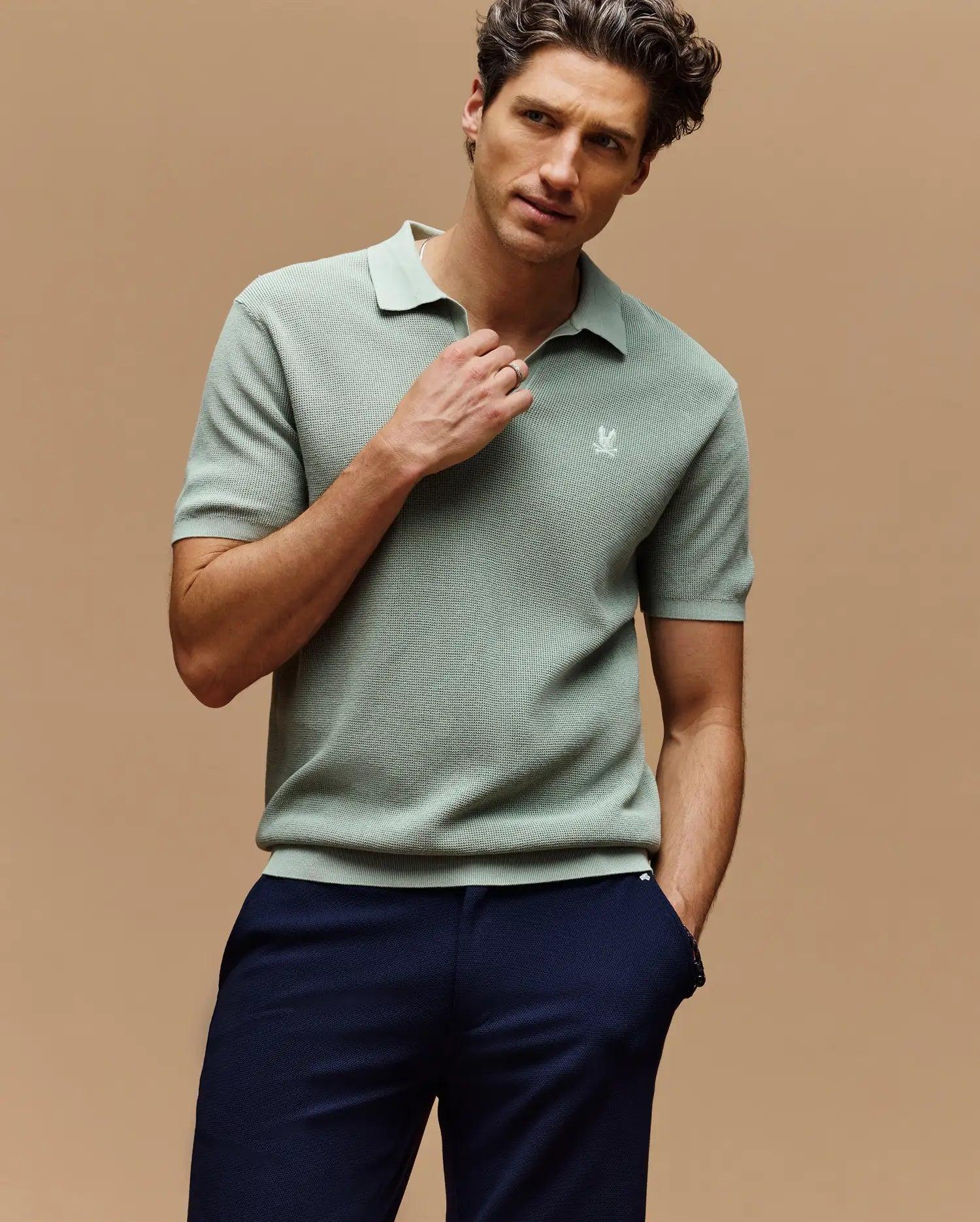 MENS LEETON JOHNNY COLLAR KNIT POLO - B6E562F200 Male Product Image