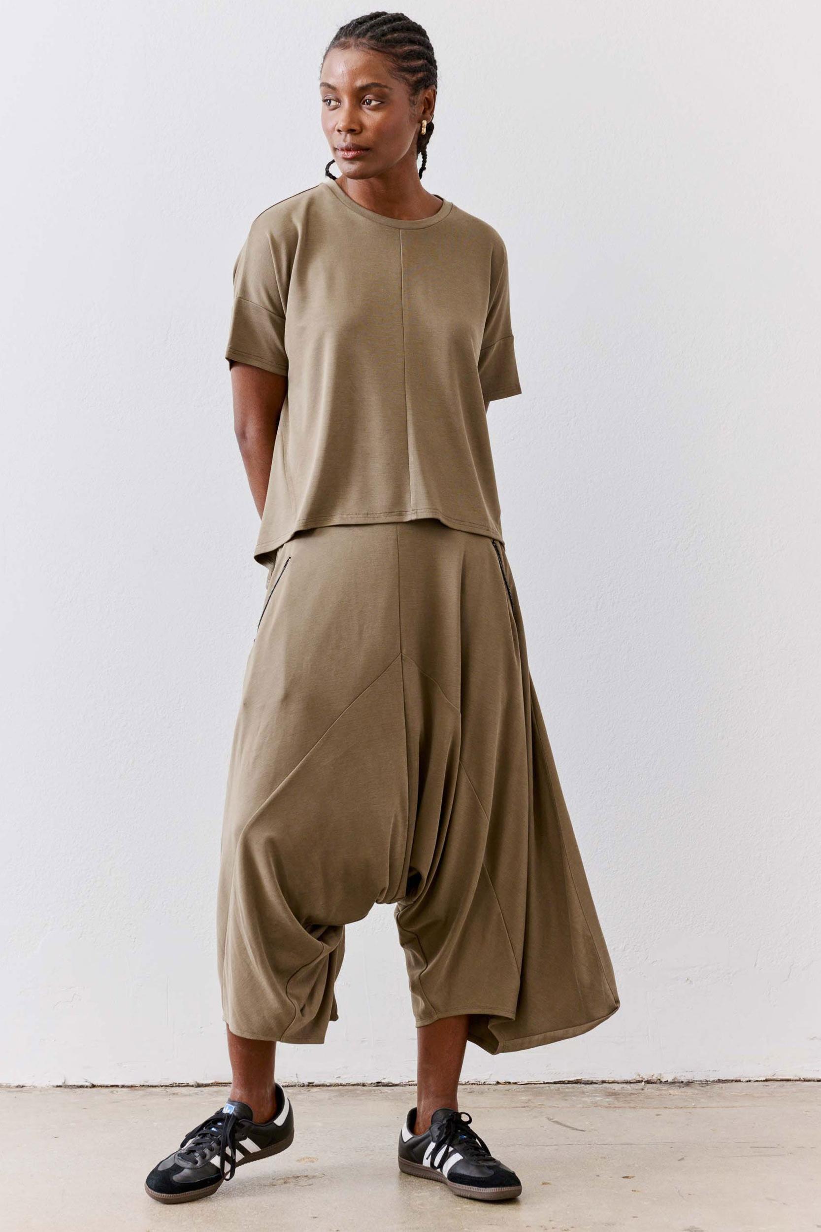 Ribbed Oversized Tee With Back Details Product Image