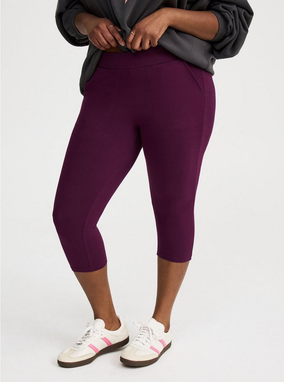 Pedal Pusher Pocket Legging Product Image