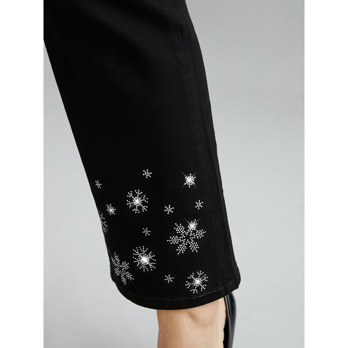 Plus Size Snowflake Rhinestone Very Stretchy Jeans Women Black Casual Graphic-Christmas Rhinestone detailing High stretch Pocket Jeans BloomChic 22/3X Product Image