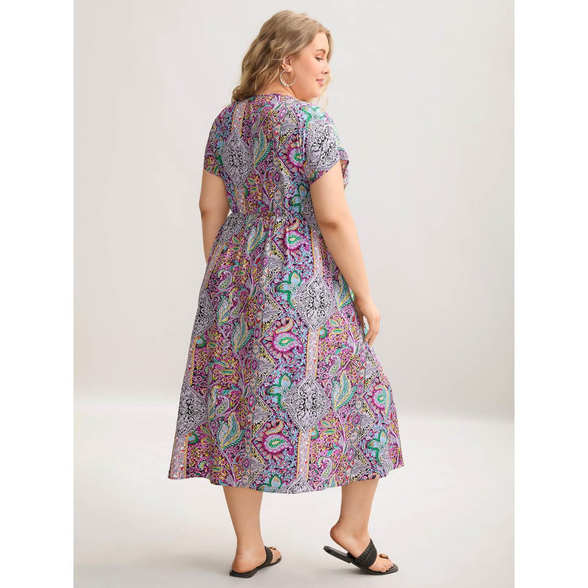 Plus Size Paisley Print Pockets V-Neck Midi Dress Magenta Women Boho Non V-neck Cap Sleeve Curvy BloomChic 14-16/1X Product Image