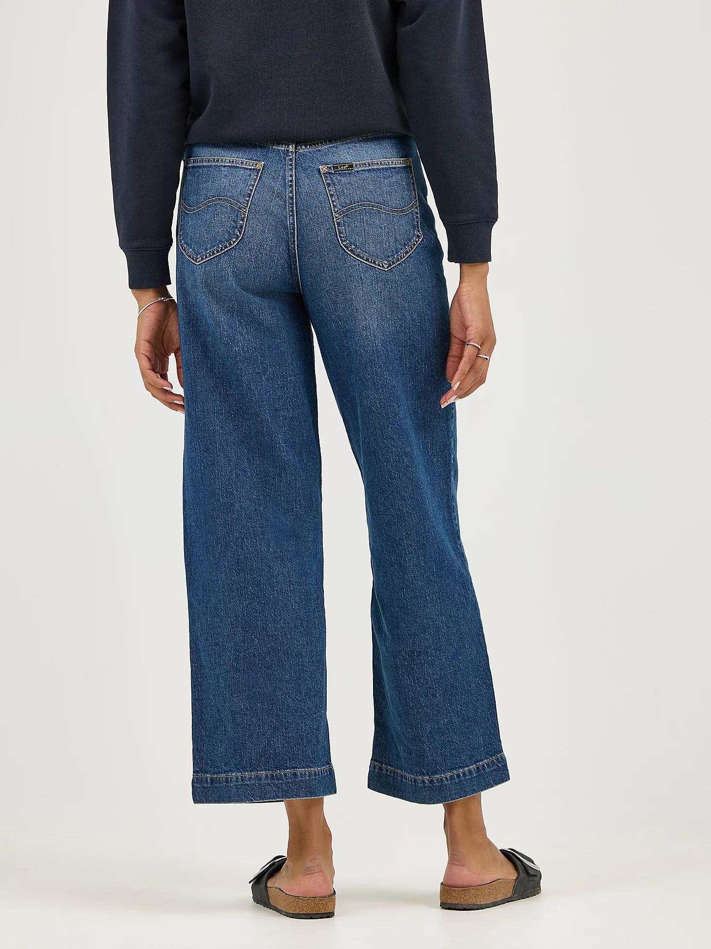 Women's Legendary Wide Leg Crop Jean | Women's Capris & Crops | Lee® Product Image