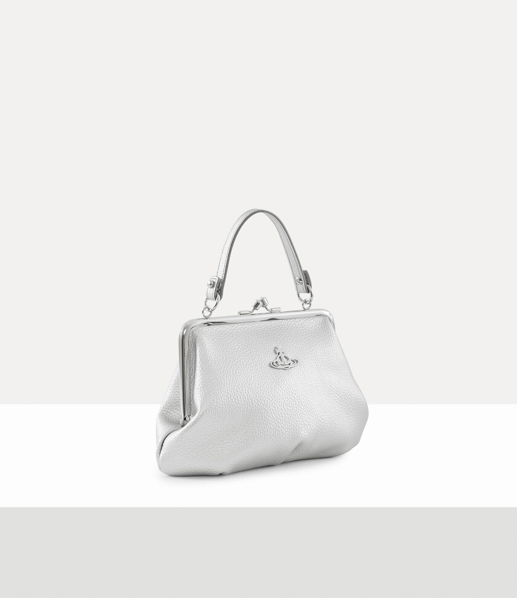 Granny Frame Purse Product Image